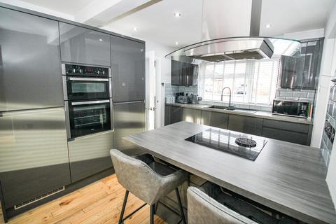 4 bedroom detached house for sale, Meadow Rise, Bewdley DY12