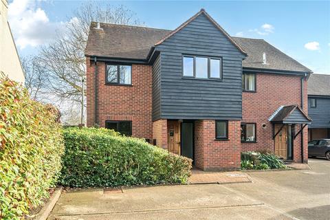 West Mead, The Hart, Farnham, Surrey, GU9