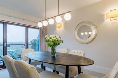 4 bedroom flat to rent, Park Road, Strathmore Court, NW8