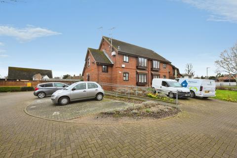 2 bedroom flat for sale, High Road, Broxbourne
