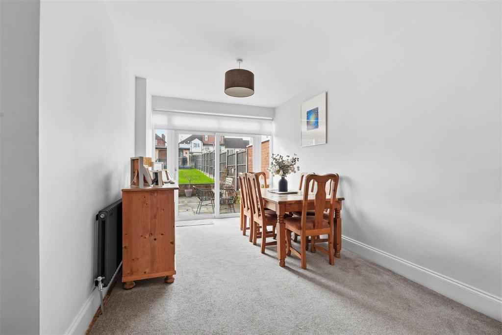18 St Martins Rd (22 of 42).jpg
