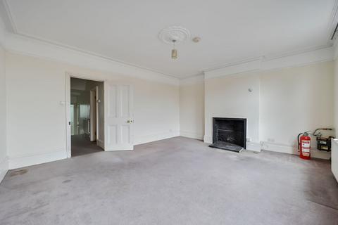 undefined, Crescent Road, Tunbridge Wells, TN1