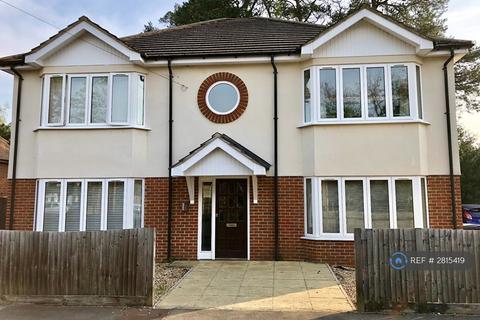 undefined, Kenilworth Crescent, Fleet, GU51