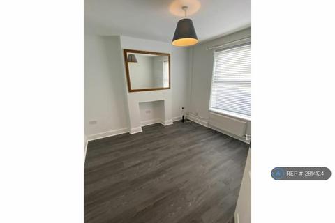 3 bedroom terraced house to rent, Beaumont St, Bristol, BS5