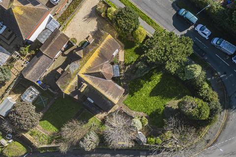 4 bedroom detached house for sale, Grove Road, Seaford