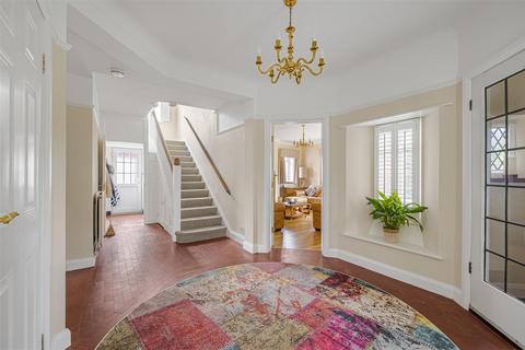 4 bedroom detached house for sale, Grove Road, Seaford