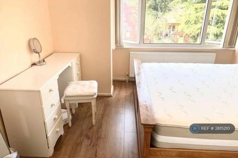 undefined, Solihull, Solihull, B92
