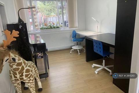 undefined, Solihull, Solihull, B92
