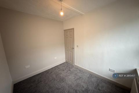 undefined, Thomas Street West, Halifax, HX1