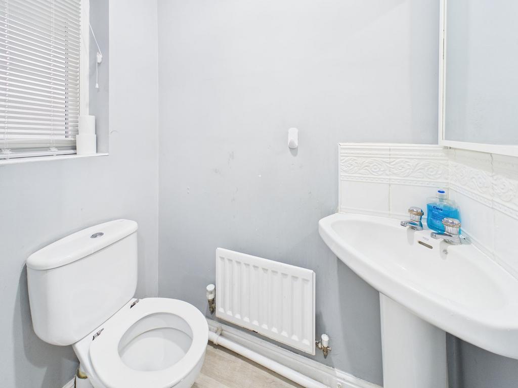 Ground Floor Wc