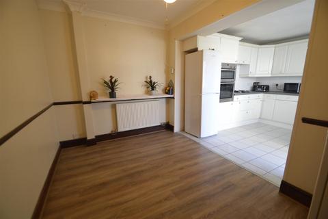 undefined, Hunters Hall Road, Dagenham
