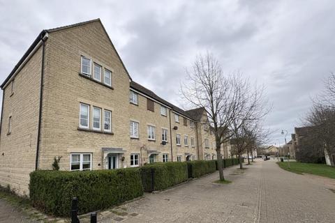 3 bedroom end of terrace house for sale, Cedar Drive,  Witney,  OX28