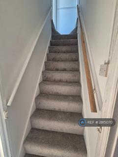 3 bedroom semi-detached house to rent, Beaconsfield Road, Surbiton, KT5