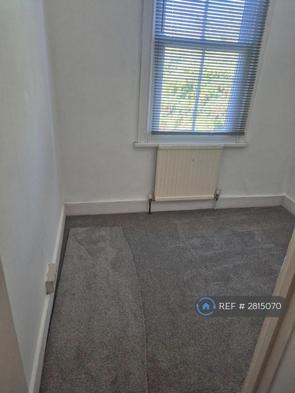 3rd Room/Office/Small Single Room