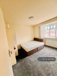 undefined, Hillcross Avenue, Morden, SM4