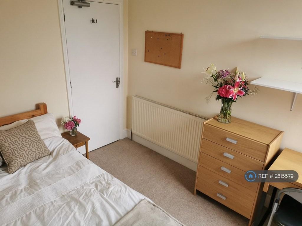 Bed 3