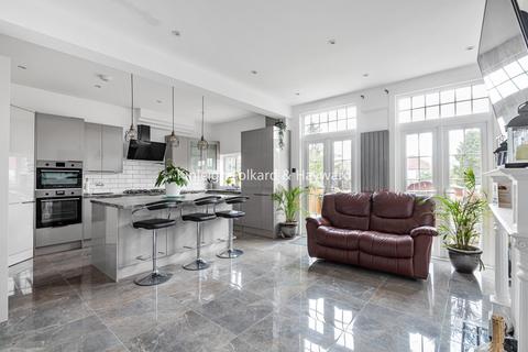 undefined, Bellingham Road, Catford, London, SE6
