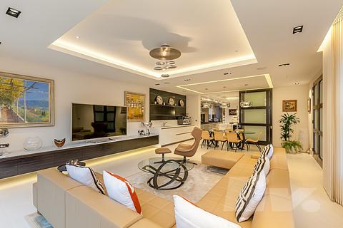 undefined, View Road, London N6