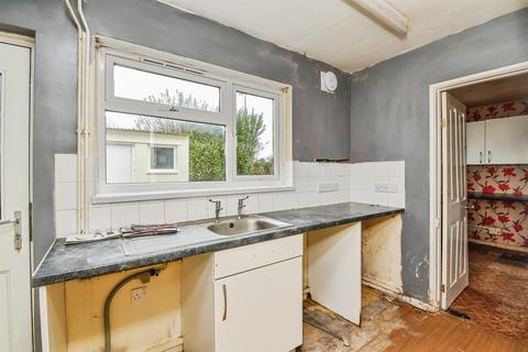 3 bedroom terraced house for sale, Oakfield Close, Frome