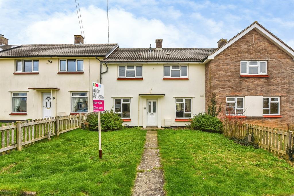 3 bedroom terraced house for sale