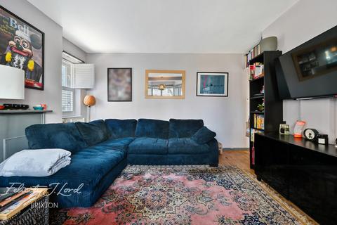 2 bedroom flat for sale, Eastcote Street, London