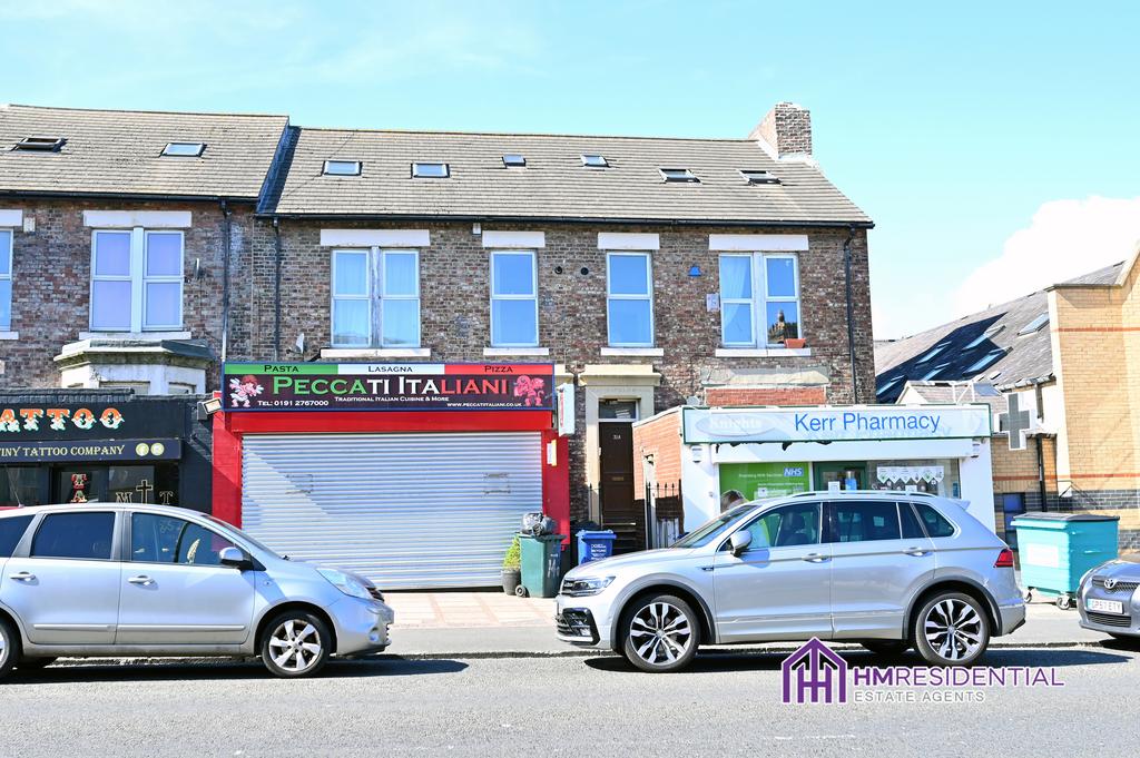 4 bedroom Flat for rent