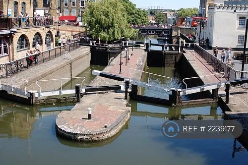 Camden Lock 3 Minutes Walk