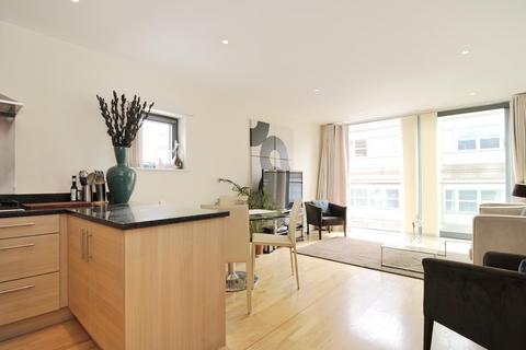 2 bedroom flat to rent, Fulham Road, SW10