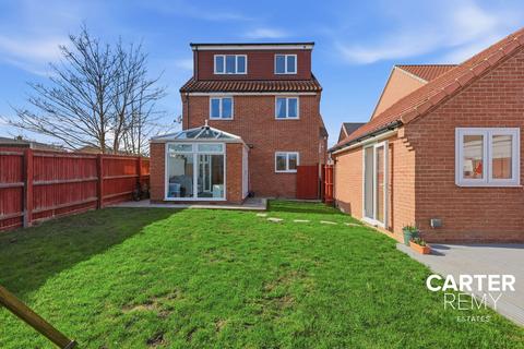 undefined, Abingdon Close, Basildon, SS15