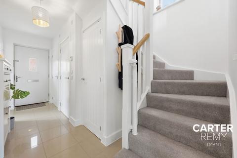 undefined, Abingdon Close, Basildon, SS15