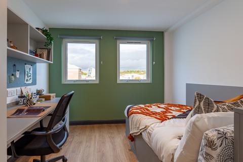 1 bedroom private hall to rent, Bronze En Suite at Winfield Court, Island Quarter, 1 Scholars Walk NG2