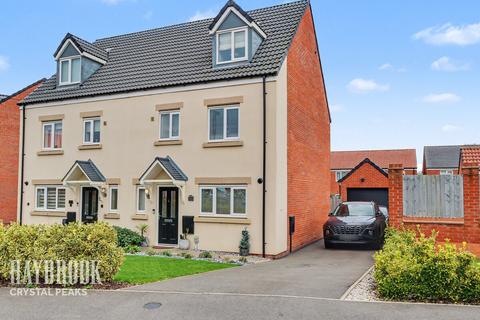 4 bedroom semi-detached house for sale, Opal Street, Hasland