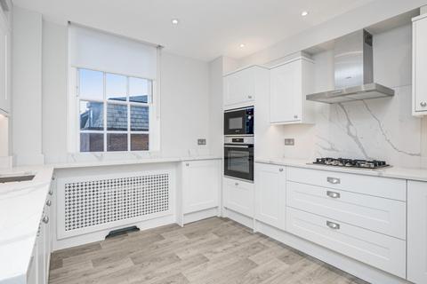 2 bedroom flat to rent, Cranmer Court, London, SW3