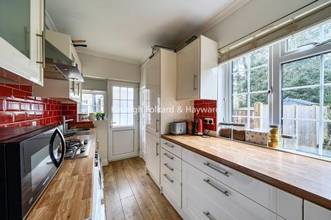 2 bedroom property for sale, Glenhurst Road, Finchley, London, N12