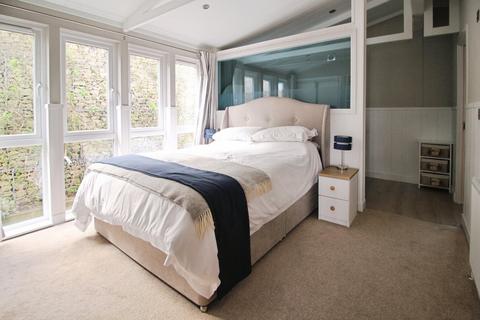 2 bedroom detached house for sale, Coast Road, Clevedon BS21