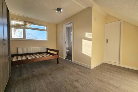 undefined, Blackfen Road, Sidcup, Kent, DA15