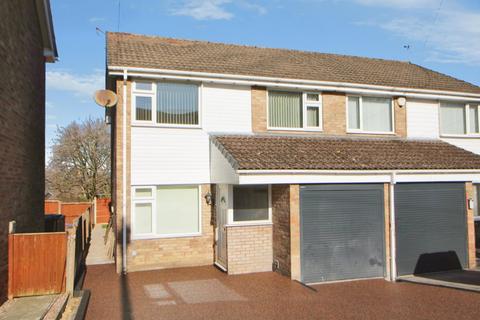 4 bedroom semi-detached house to rent, Longmoor Road, Derbyshire SK13