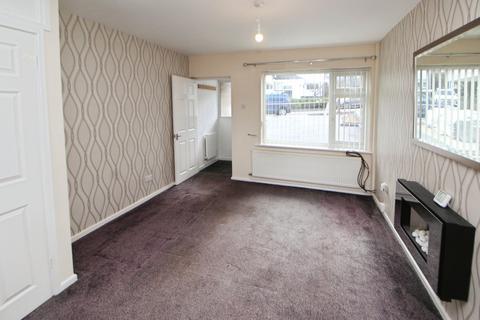 4 bedroom semi-detached house to rent, Longmoor Road, Derbyshire SK13