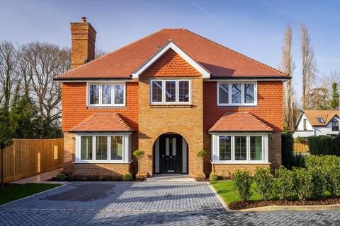 undefined, Horseshoe Crescent, Guildford GU1