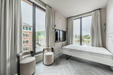 Studio to rent, The Heights, Harrow on the Hill, Harrow, HA1
