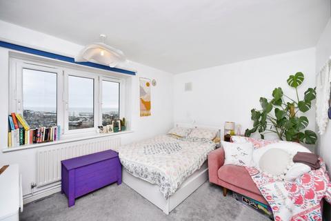 2 bedroom apartment to rent, Bowring Way, BRIGHTON