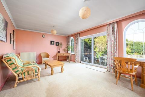 undefined, Ireton Avenue, Ashley Park, Walton-on-Thames, KT12