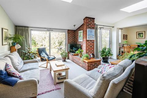 3 bedroom detached house for sale, LOWER ROAD, GREAT BOOKHAM, KT23