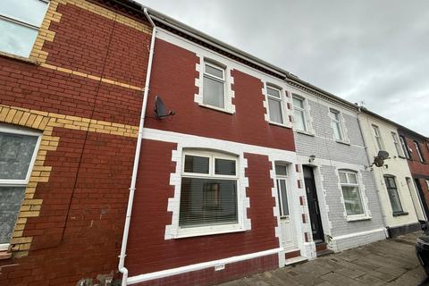 undefined, Phyllis Street, BARRY