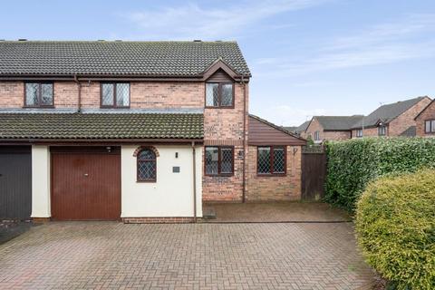 3 bedroom semi-detached house for sale, Thurnham Way, Tadworth KT20
