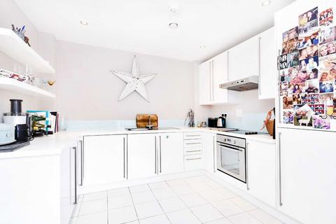 1 bedroom flat to rent, Magdalen Road, London SW18