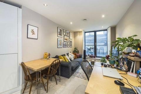 1 bedroom flat to rent, Magdalen Road, London SW18