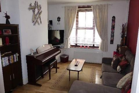 3 bedroom townhouse for sale, Granville Street, Kettering