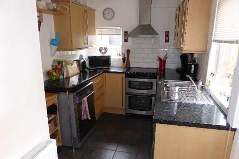 3 bedroom townhouse for sale, Granville Street, Kettering