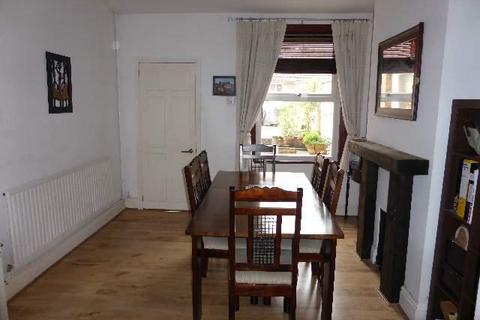 3 bedroom townhouse for sale, Granville Street, Kettering